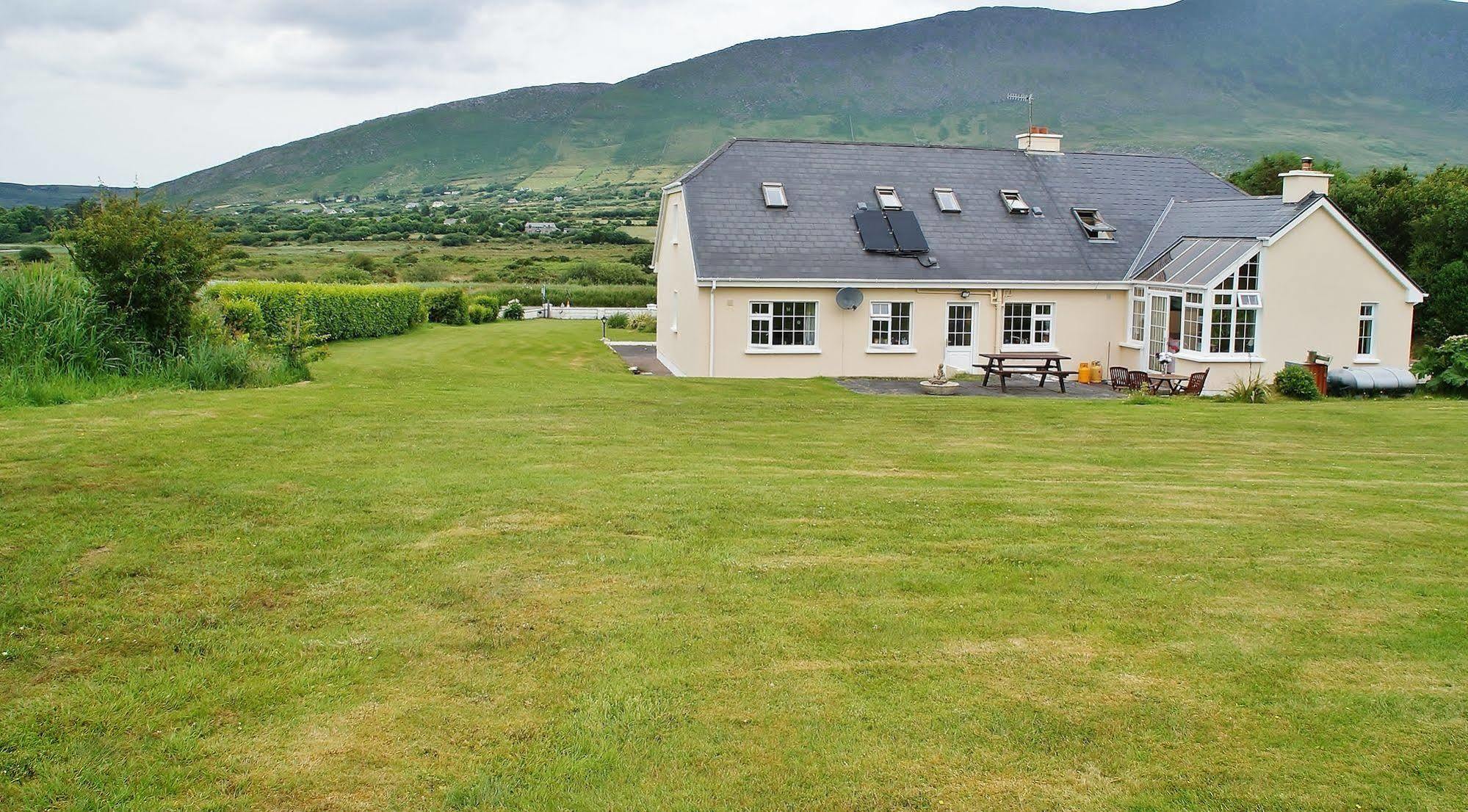 Strand'S End House Rooms Only, No Breakfast Served Cahersiveen Zewnętrze zdjęcie